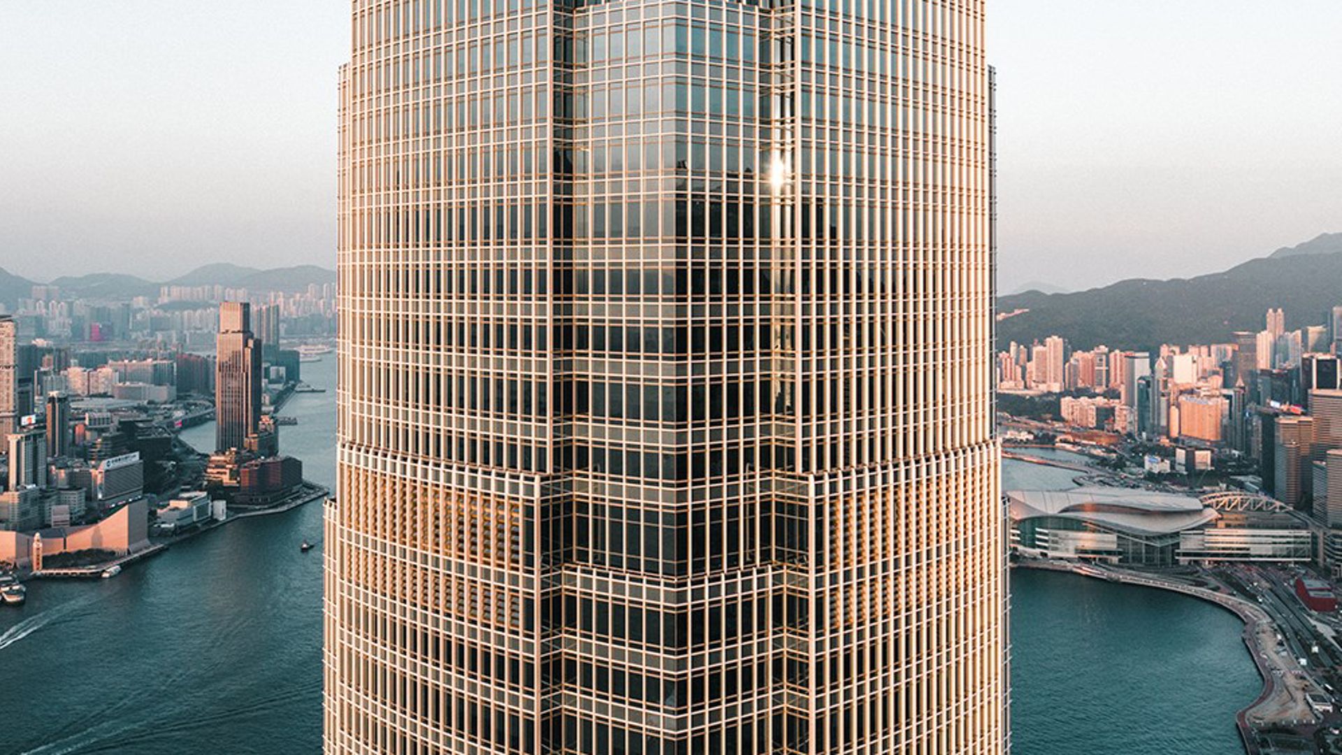 Offset with global trends, skyscrape